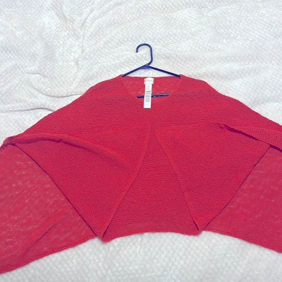 Chico’s one size (OS) dark coral knit poncho - Picture 3 of 3